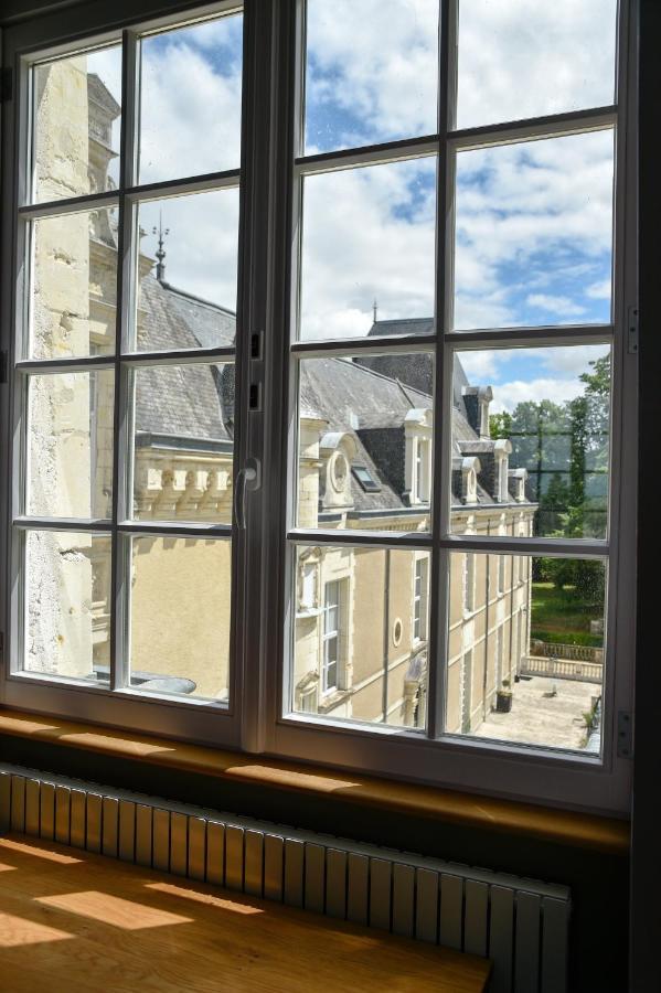 Chateau De Jalesnes Vernantes Exterior photo